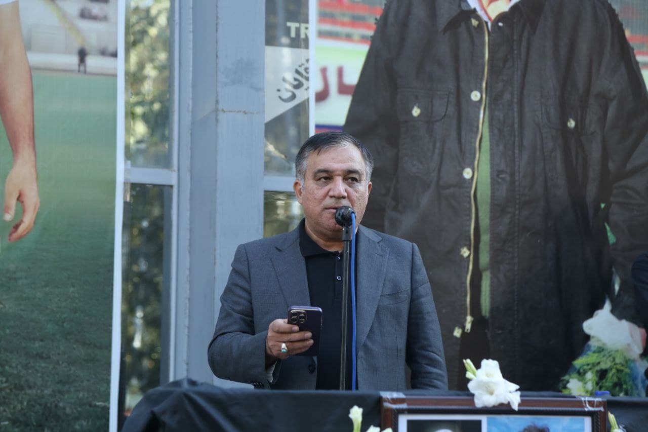 صحبت های آقای دکتر علی تاجرنیا رییس هیئت مدیره باشگاه استقلال در مراسم تشییع مرحوم اکبر کارگرجم