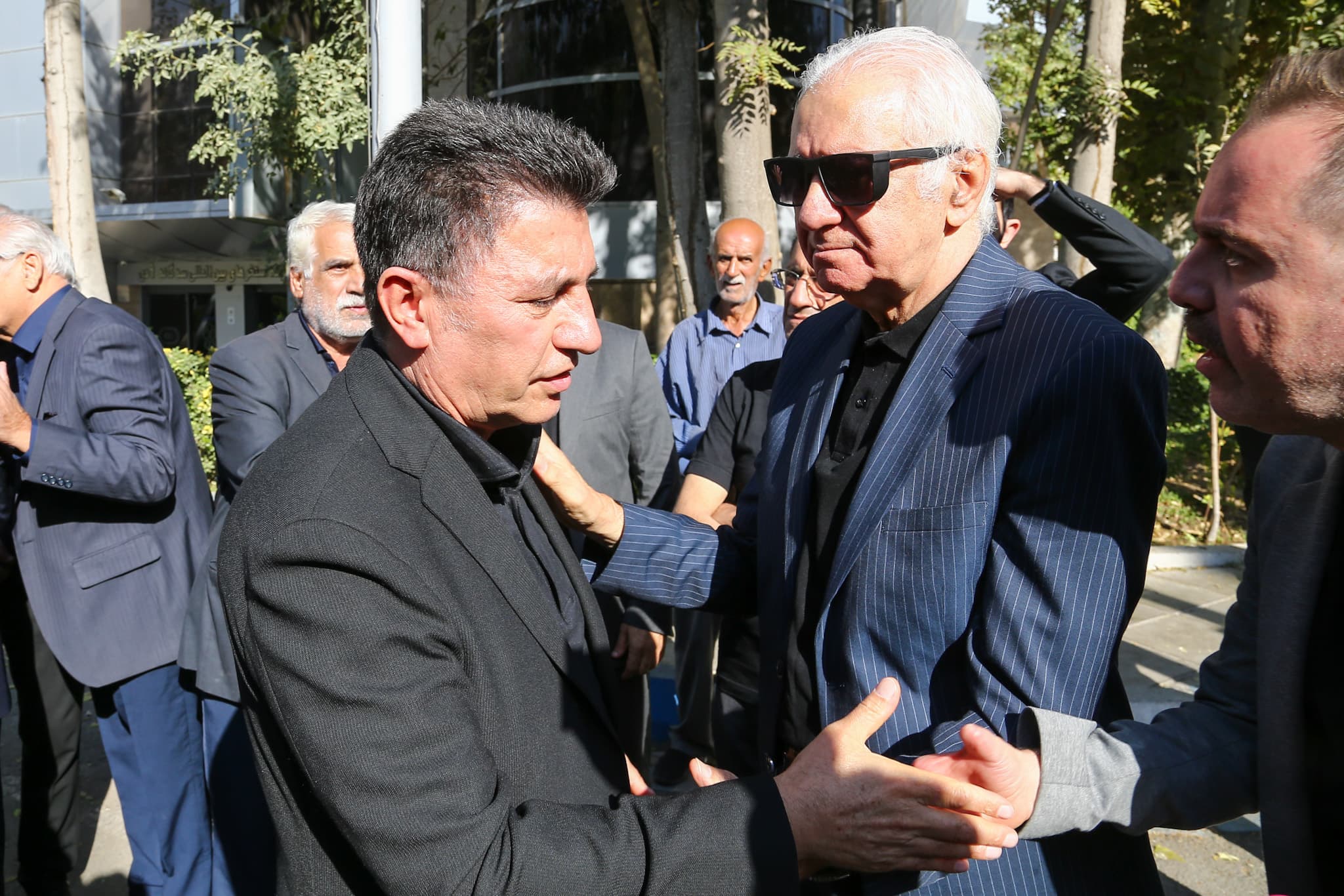 صحبت های جواد قراب پیشکسوت باشگاه استقلال در مراسم تشییع مرحوم اکبر کارگرجم