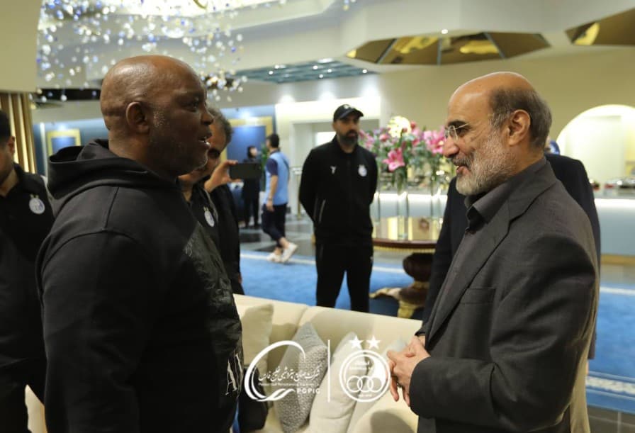 ملاقات دکتر علی عسکری با کاروان استقلال