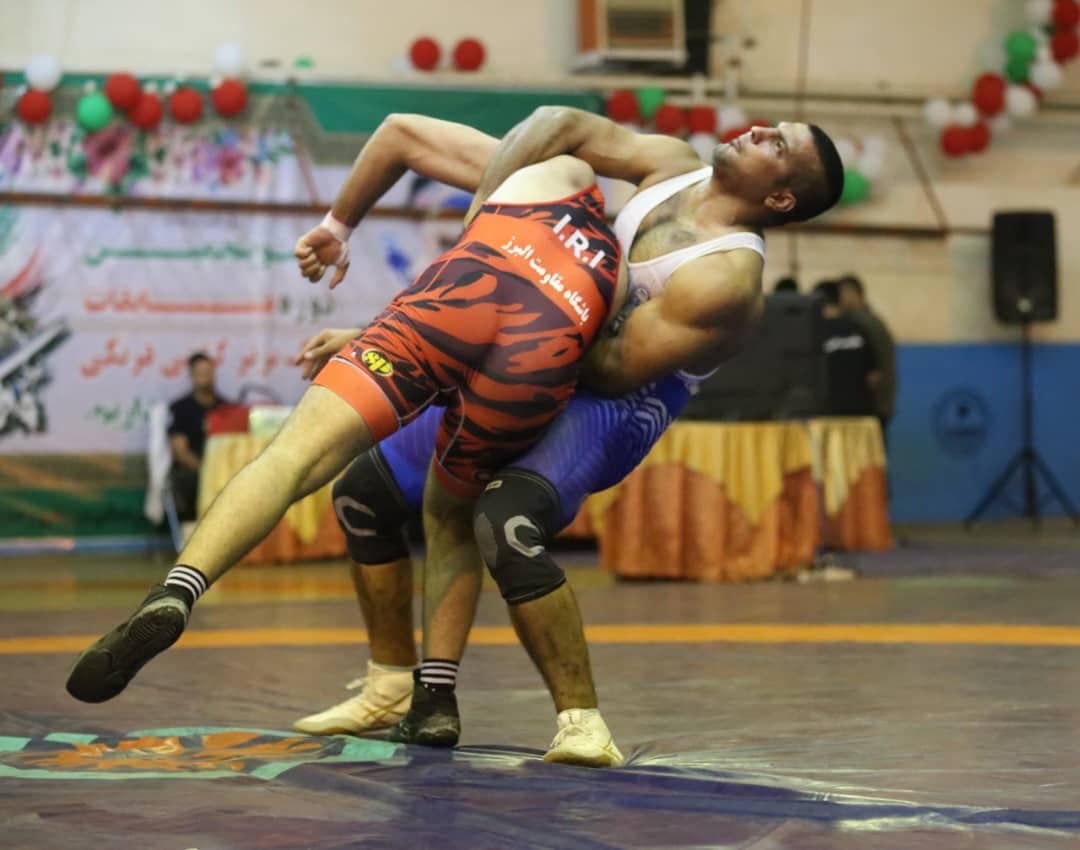 دانشگاه آزاد حریف استقلال در مرحله نیمهنهایی؛ تهران میزبان فینال لیگ برتر فرنگی شد