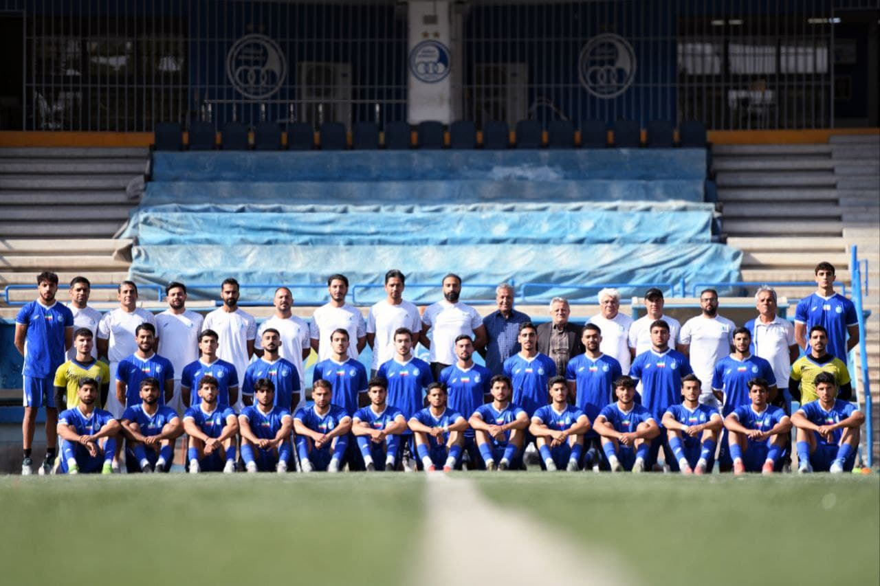 شاگردان رضا نورمحمد در پایان رقابتها سوم شدند