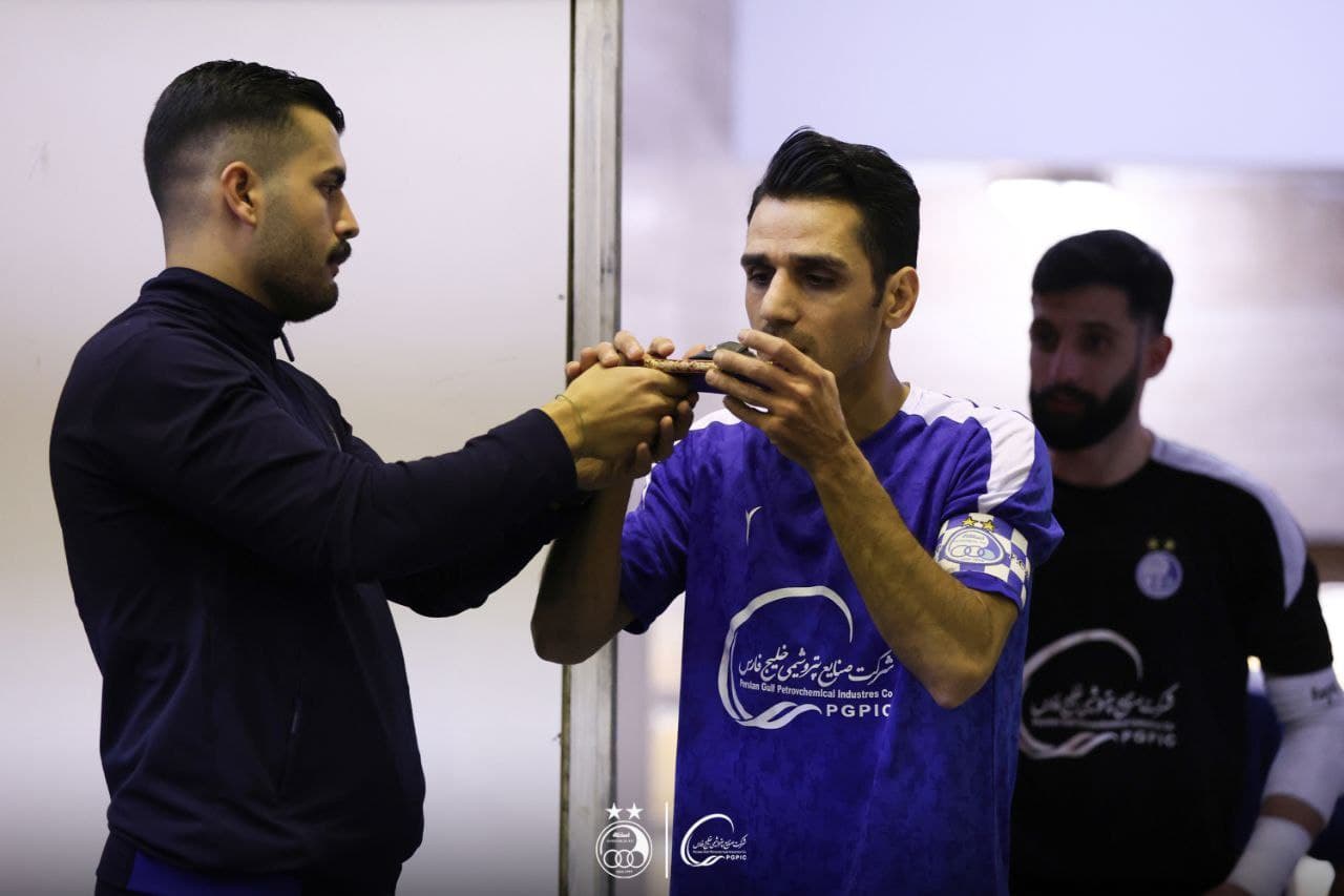 گزارش تصویری مصاف تیمهای استقلال و وارو انرژی مریوان از هفته یازدهم دور برگشت مرحله اول