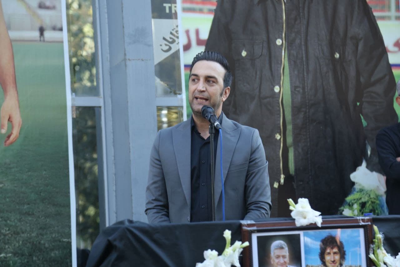 گزارش تصویری از مراسم تشییع و خاکسپاری مرحوم اکبر کارگر جم