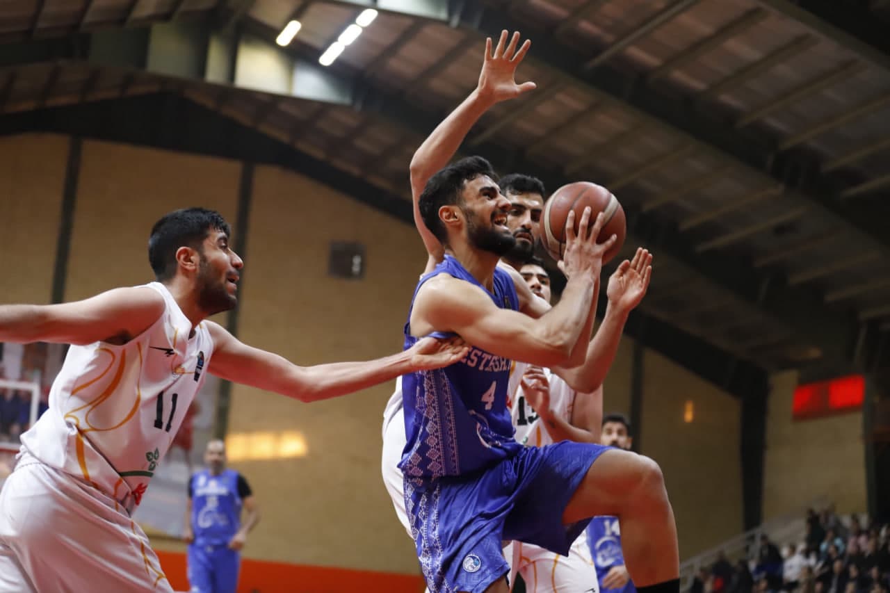 پیروزی قاطع در کرج؛ استقلال به صدر بازگشت