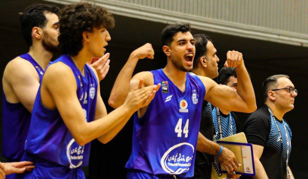 تیم بسکتبال استقلال در هفته دوم لیگ برتر شهرداری گرگان مدافع عنوان قهرمانی را شکست داد.