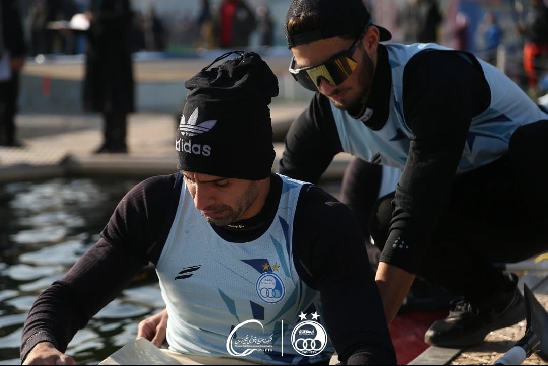 طوفان استقلال در آبهای آرام