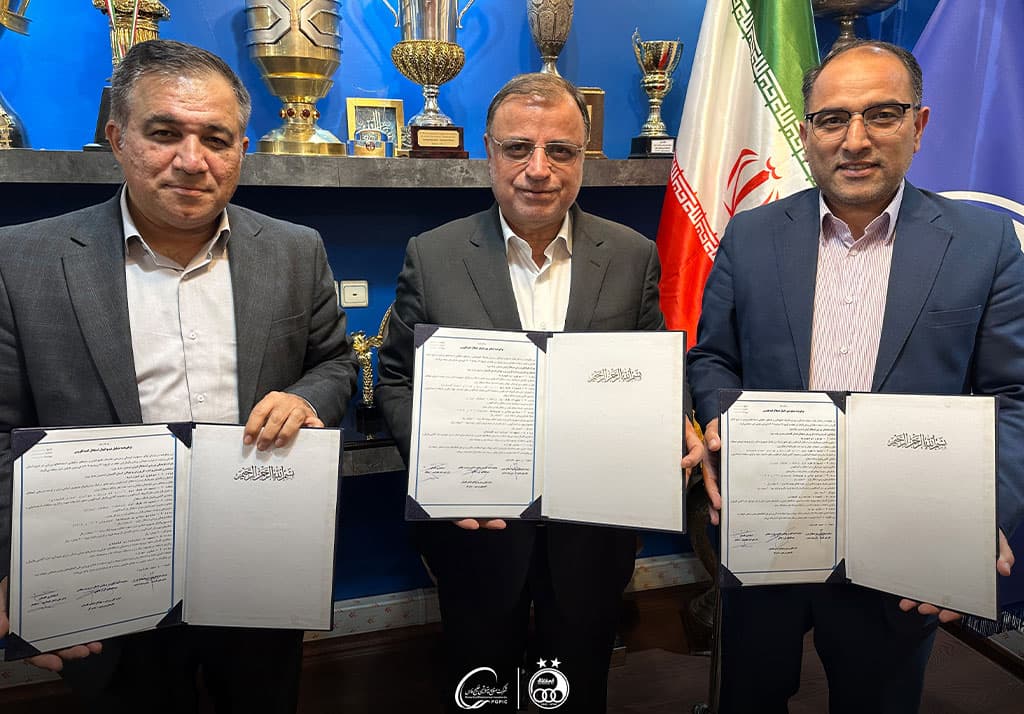 نشست دکتر علی تاجرنیا با استاندار گلستان و نماینده گنبدکاووس؛ گامی مهم برای توسعه ورزش و مسئولیت اجتماعی استقلال در استان گلستان